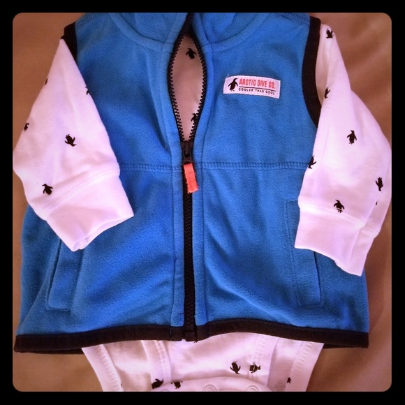 Winter baby boy outfits & Halloween bib & booties - Picture 1 of 7